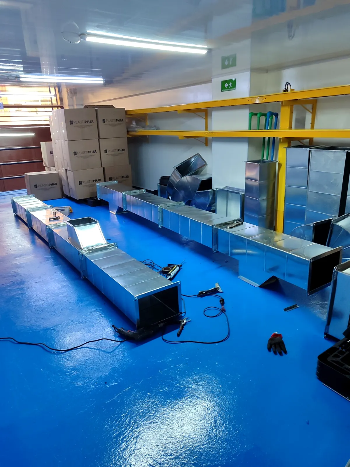 Ductos galvanizados para proyecto de ventilación industrial en Colombia